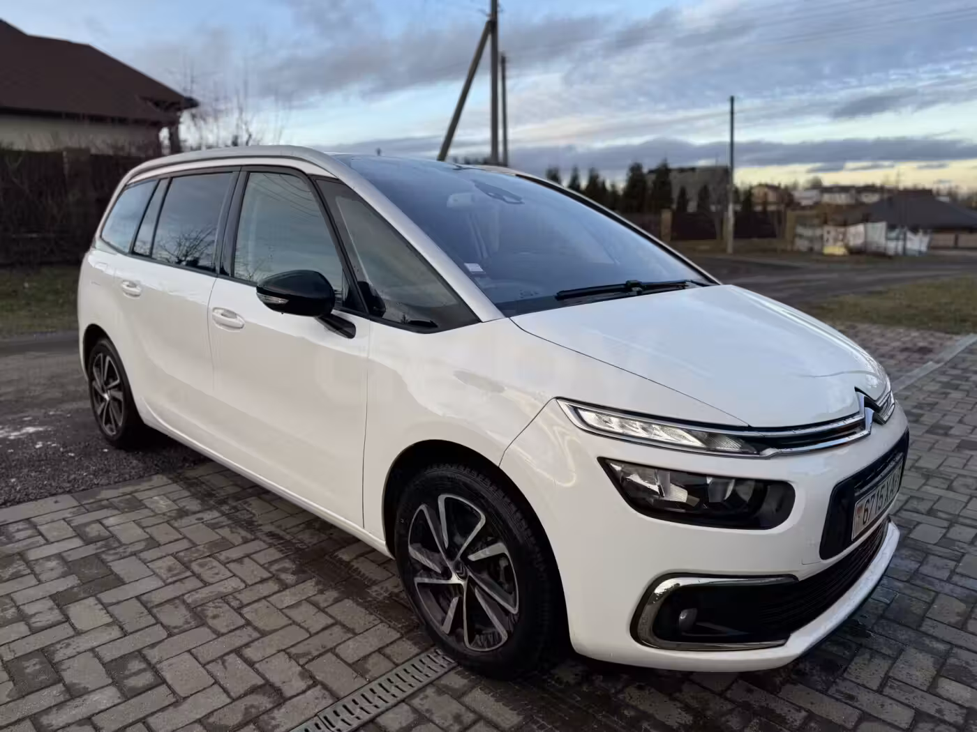 Citroen C4 Grand Spacetourer фото 2