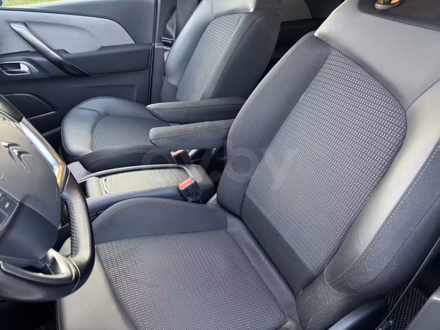Citroen C4 Grand Spacetourer фото 18
