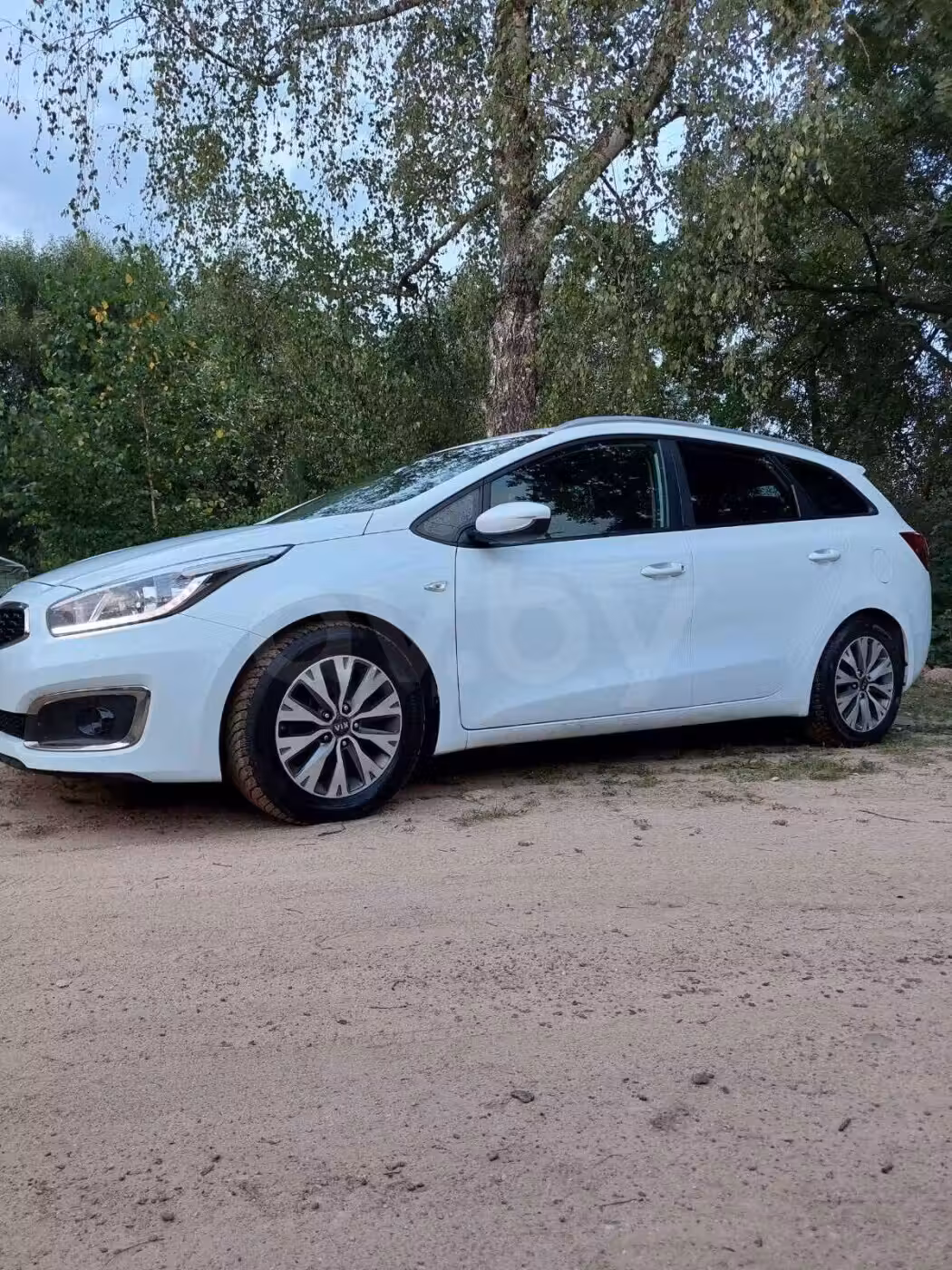Kia Cee'd фото 9