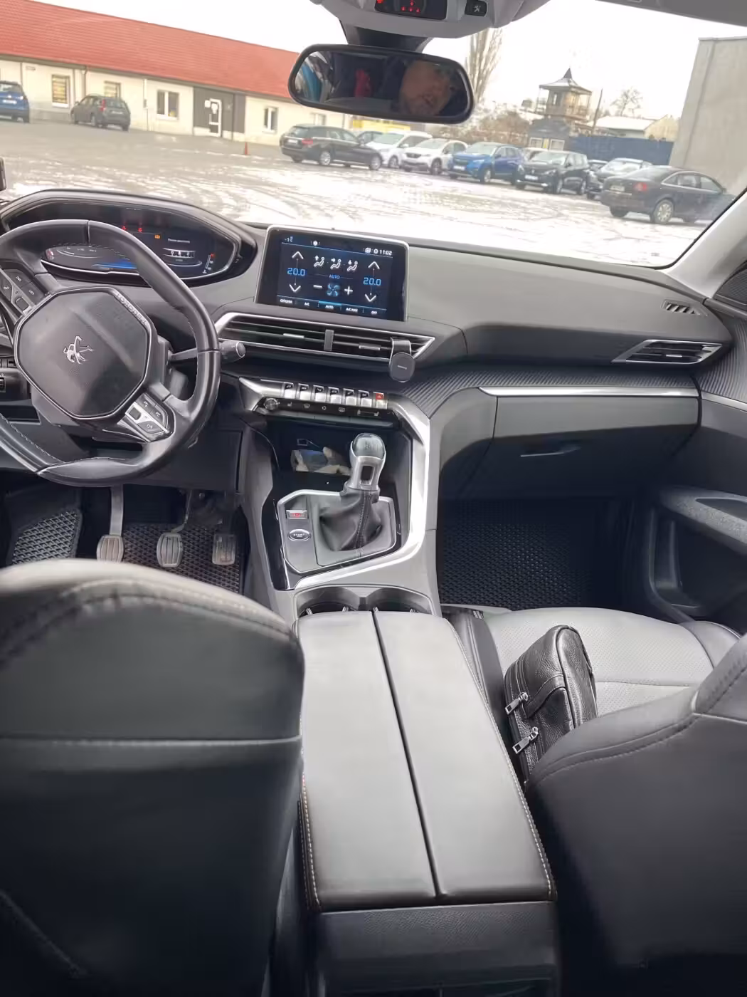 Peugeot 5008 фото 14