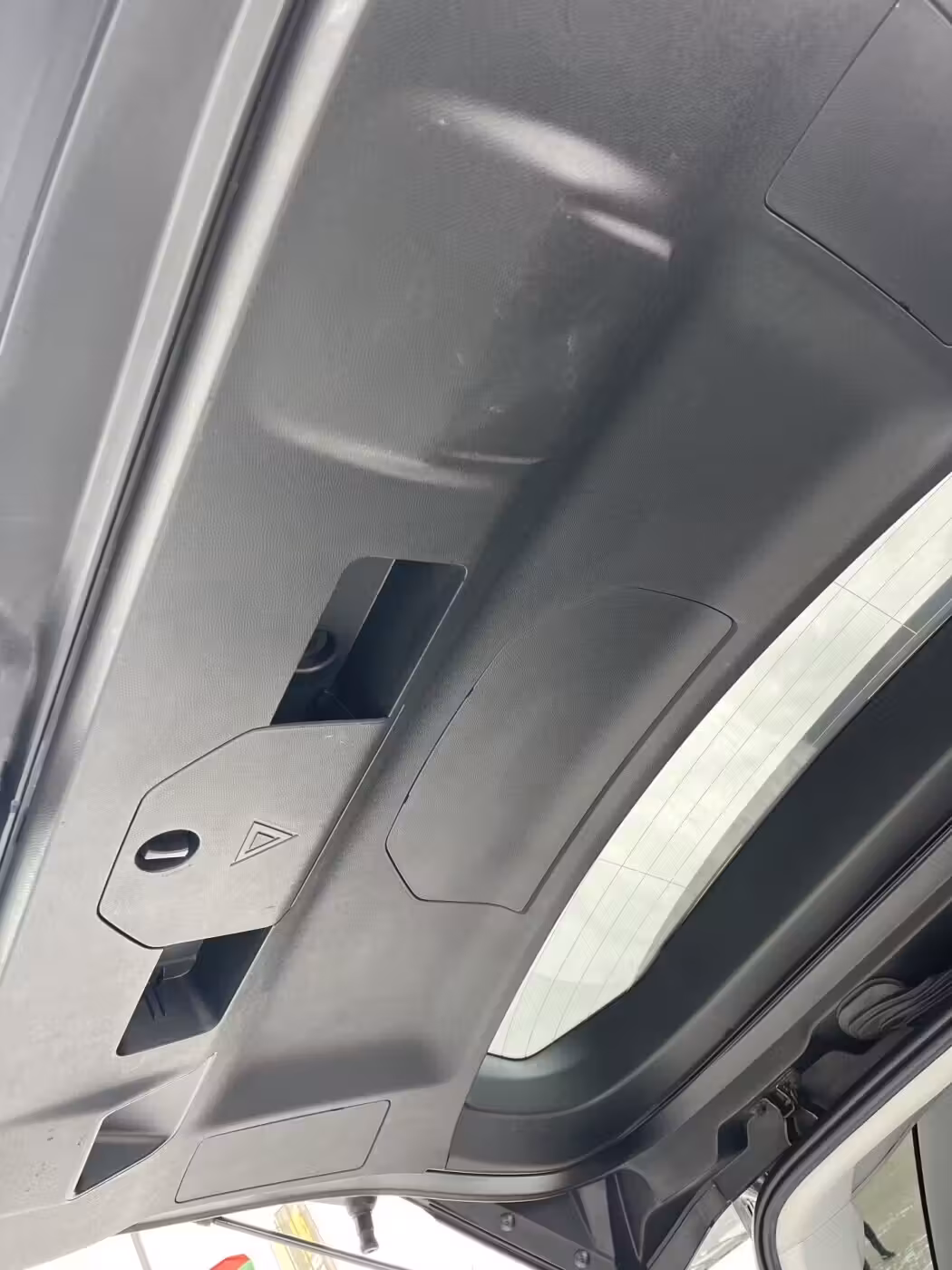 Peugeot 5008 фото 24