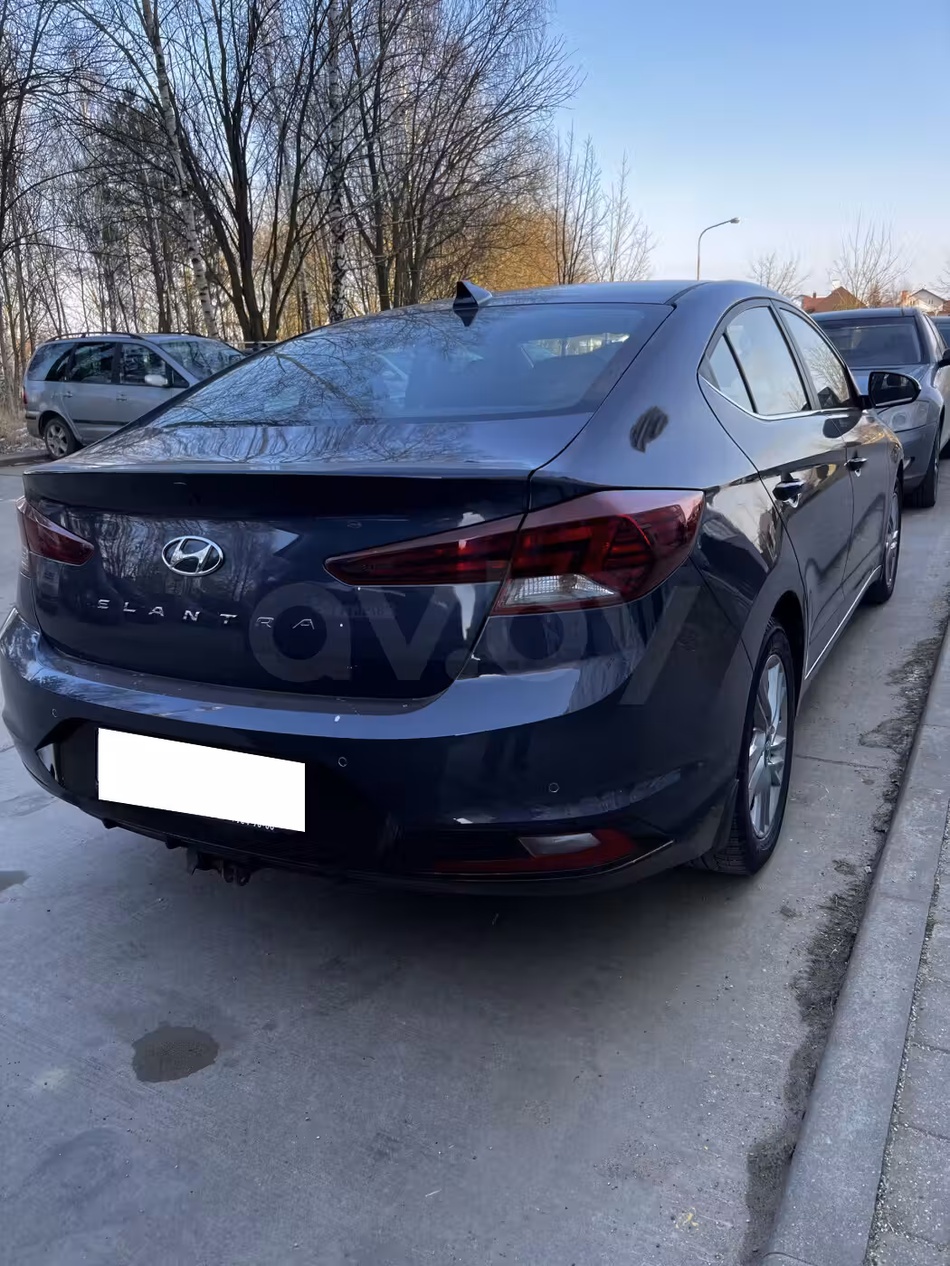 Hyundai Elantra фото 12