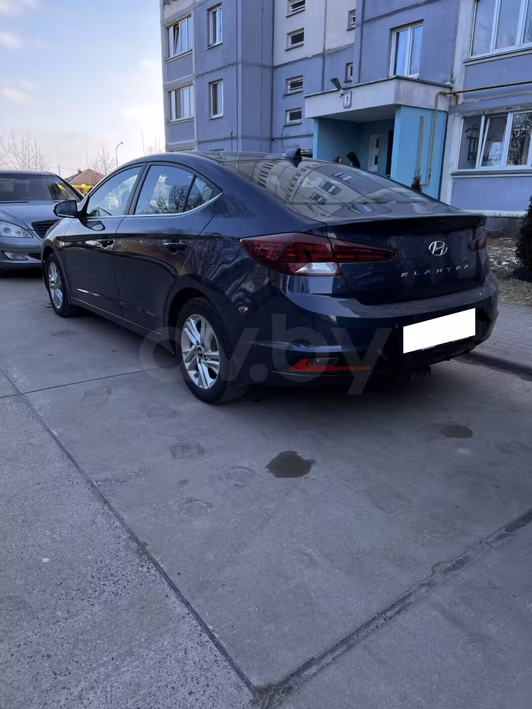 Hyundai Elantra фото 17
