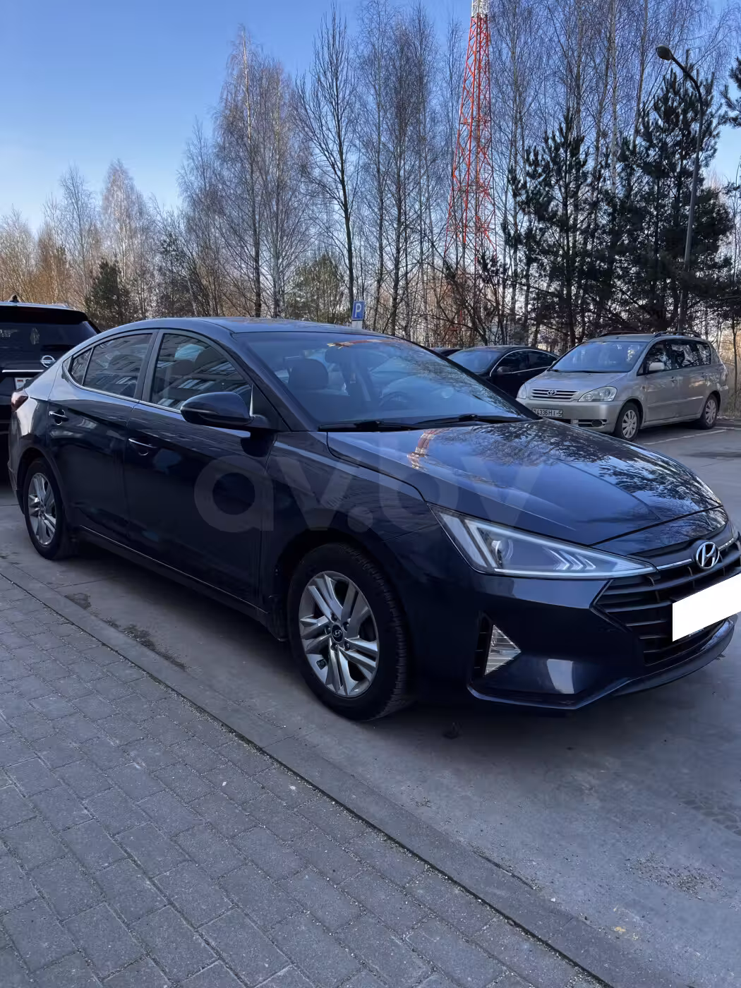 Hyundai Elantra фото 7