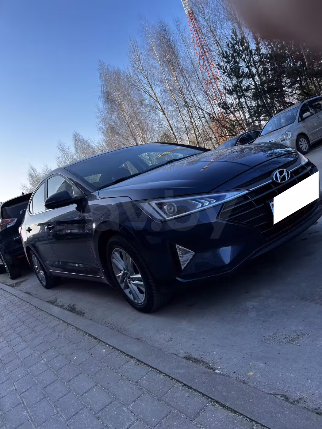 Hyundai Elantra фото 11