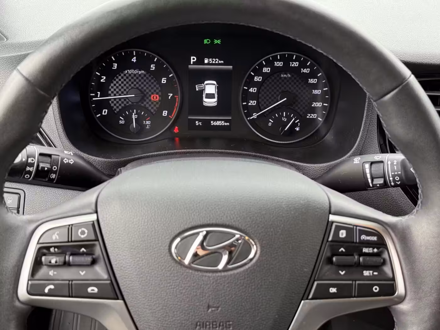 Hyundai Accent фото 9