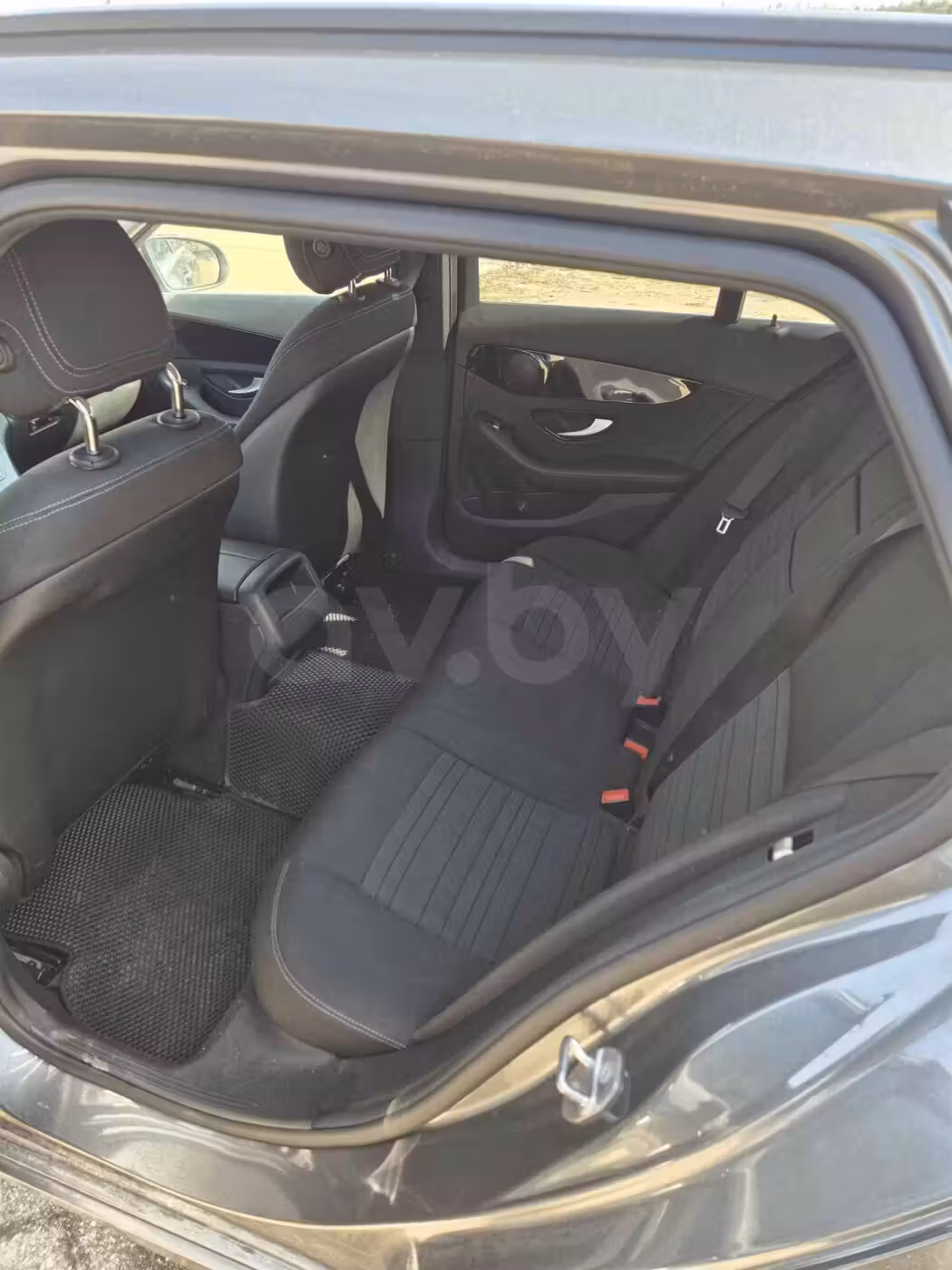 Mercedes-Benz C-Класс фото 9