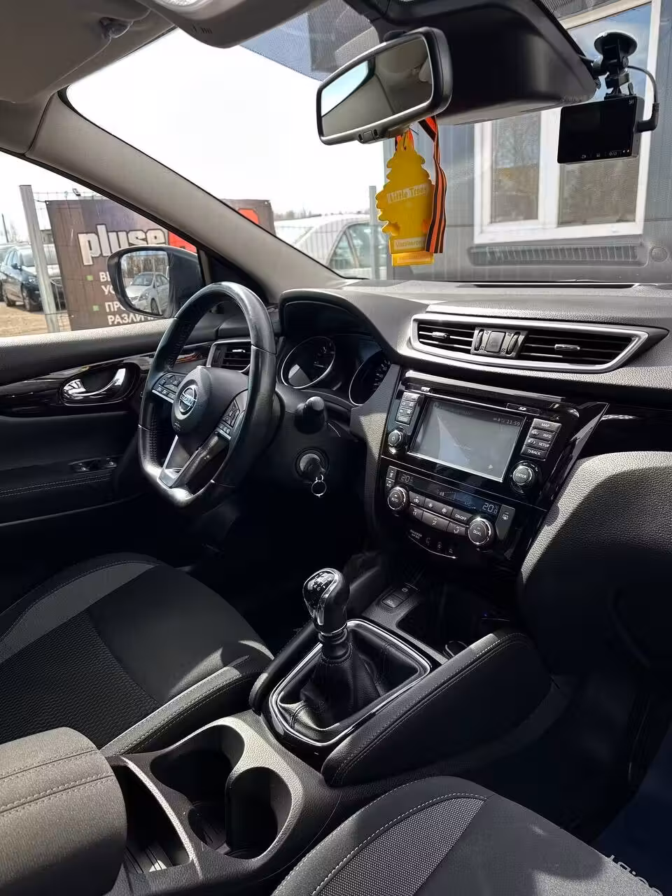 Nissan Qashqai фото 9