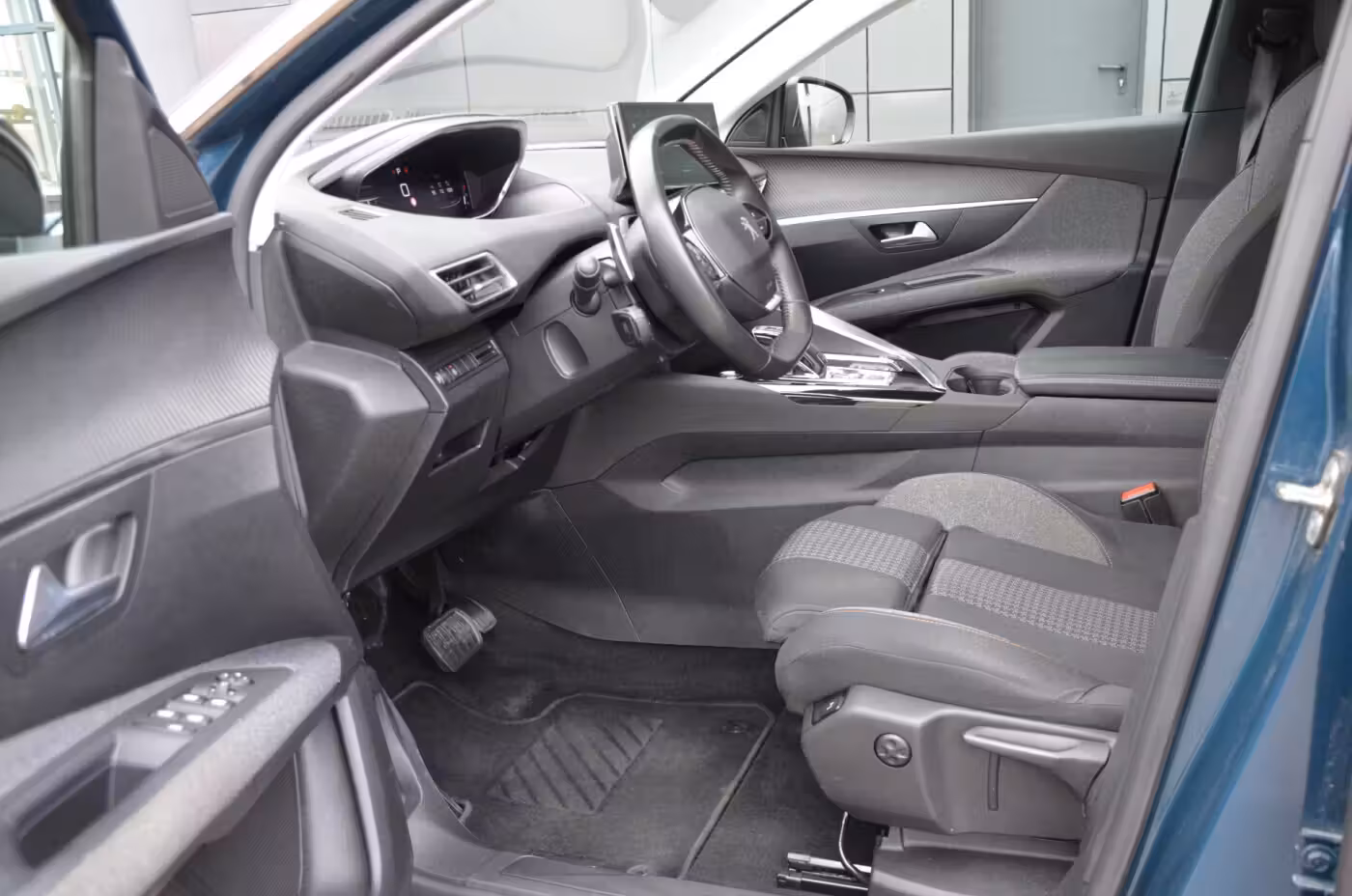 Peugeot 3008 фото 14