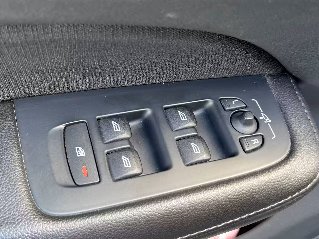 Volvo V60 фото 7