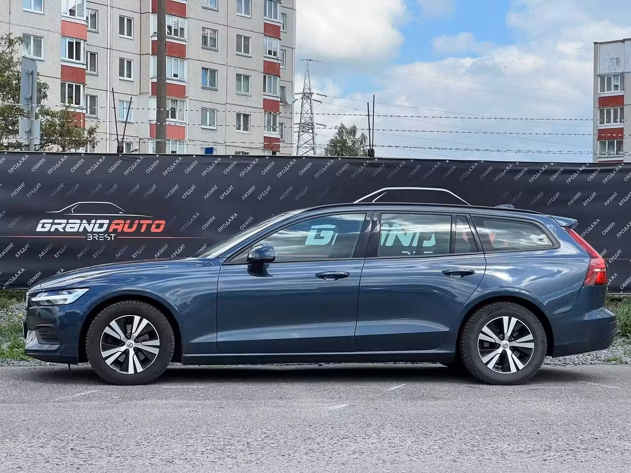Volvo V60 фото 5