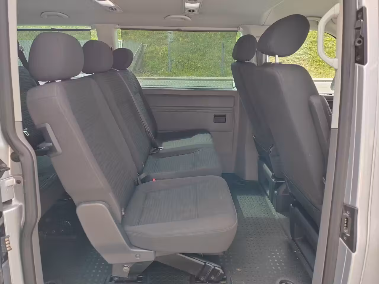 Volkswagen Caravelle фото 9