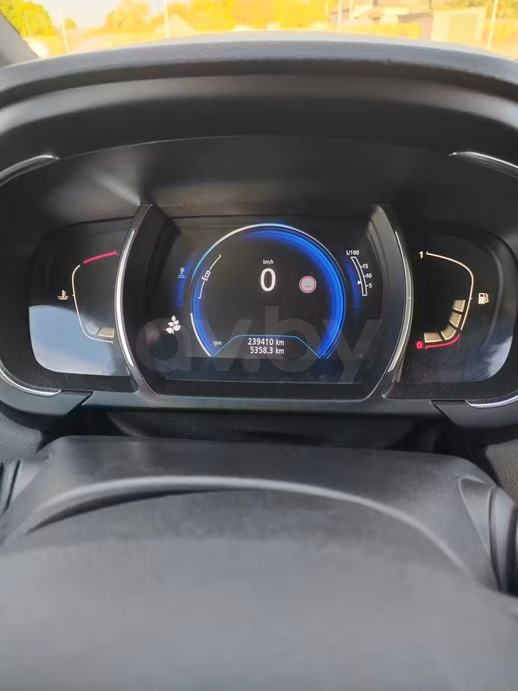 Renault Grand Scenic фото 11