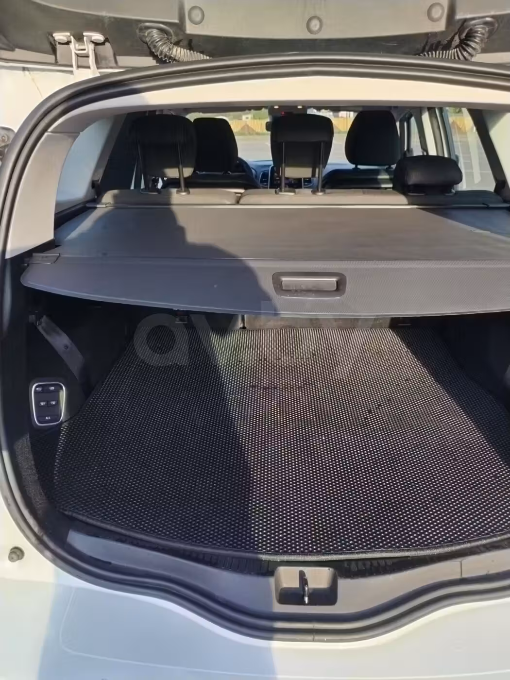 Renault Grand Scenic фото 8