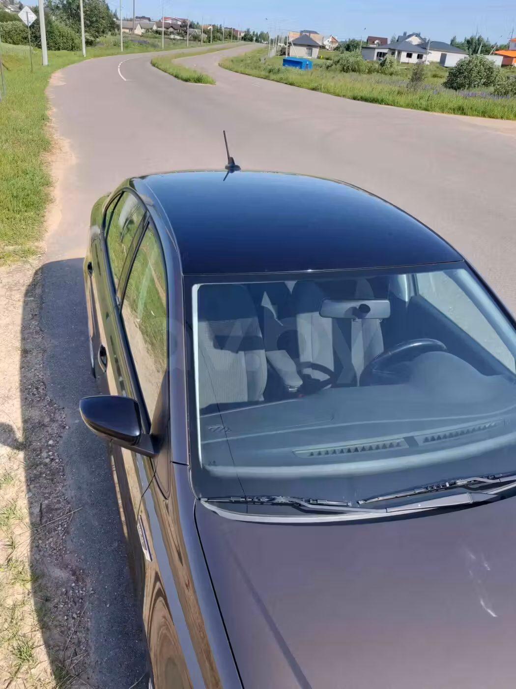Volkswagen Polo Sedan фото 10