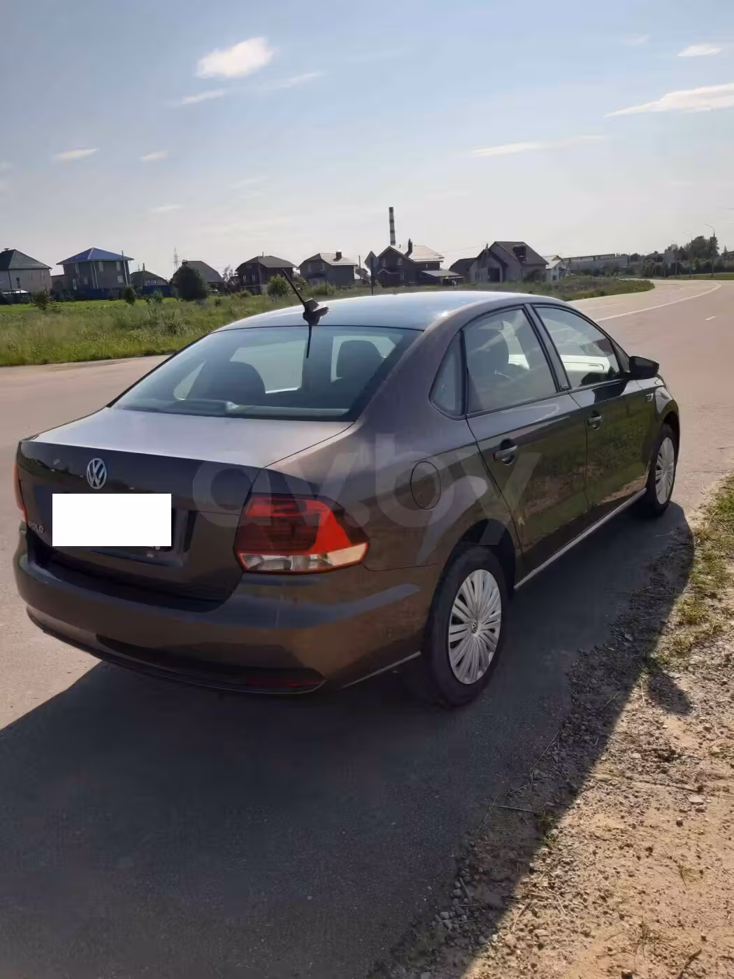 Volkswagen Polo Sedan фото 12