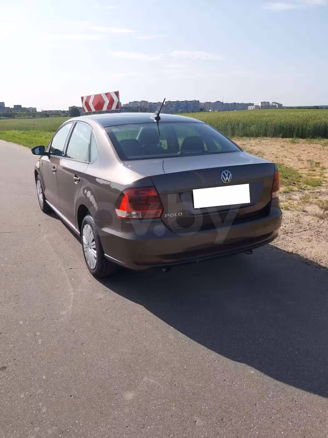 Volkswagen Polo Sedan фото 7