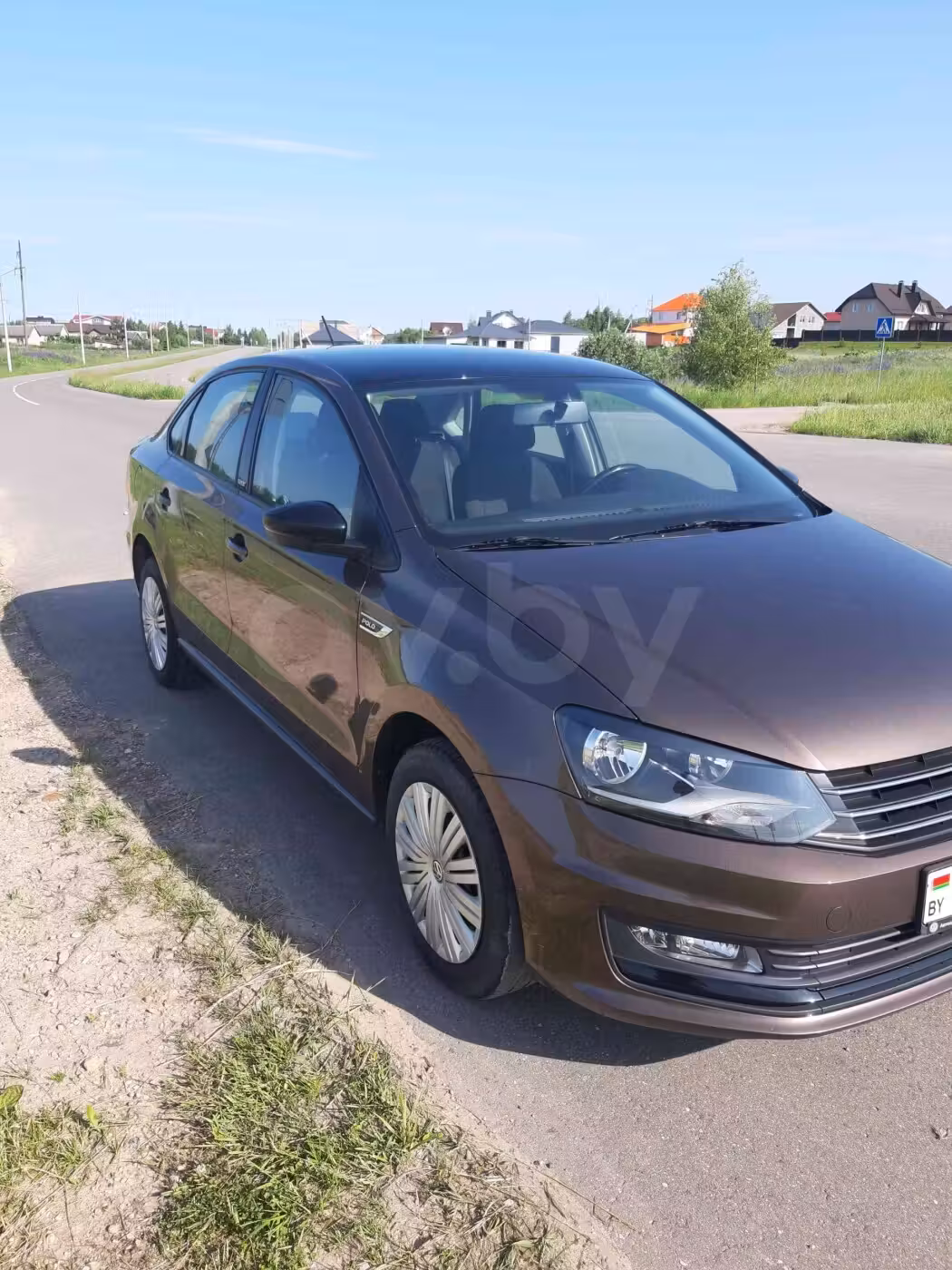 Volkswagen Polo Sedan фото 11