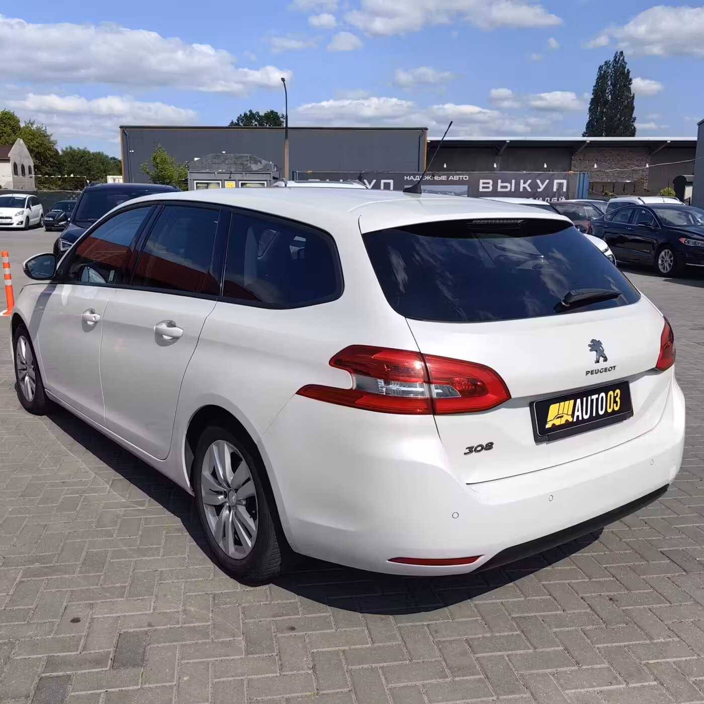 Peugeot 308 фото 7
