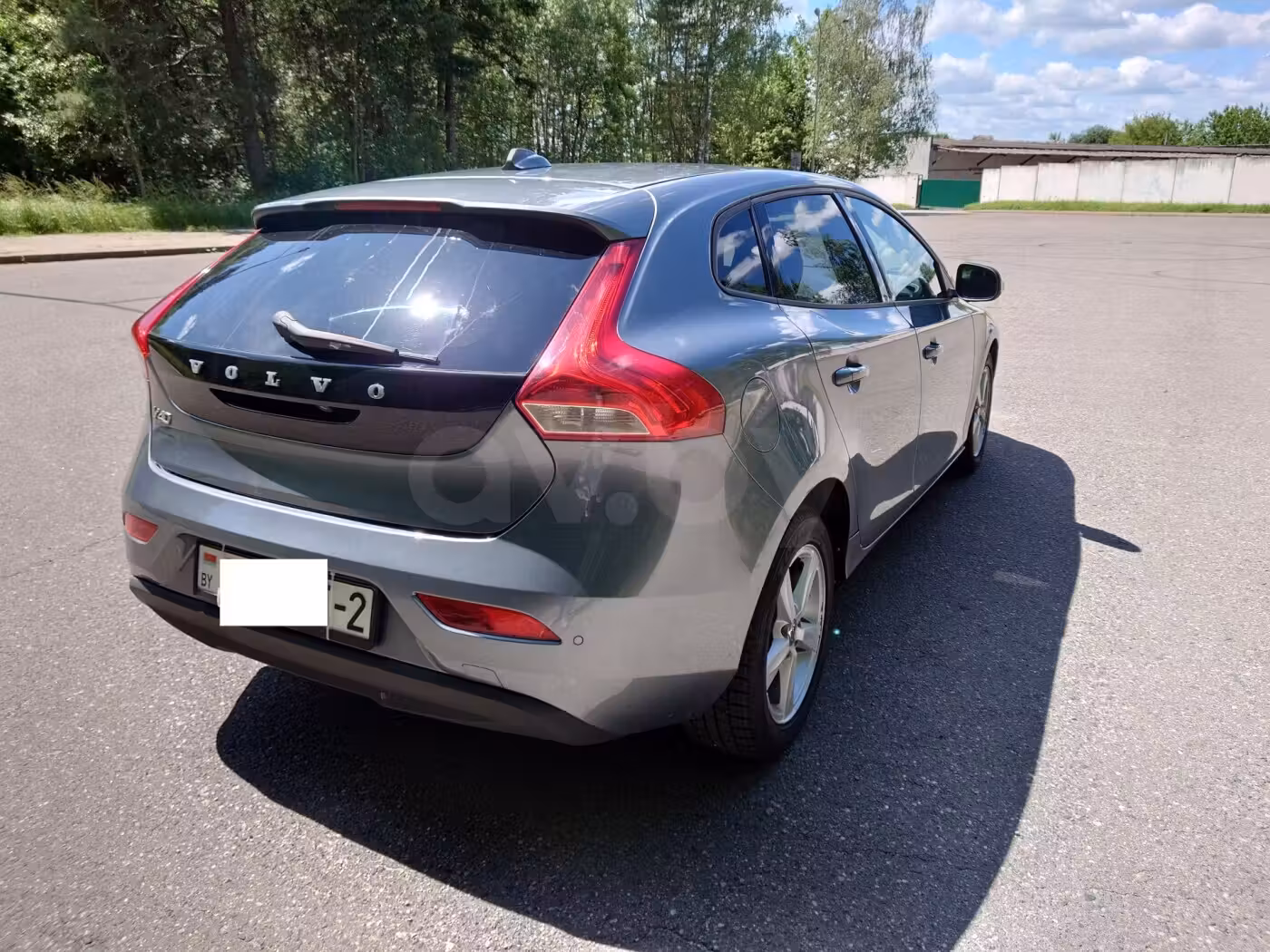 Volvo V40 фото 9