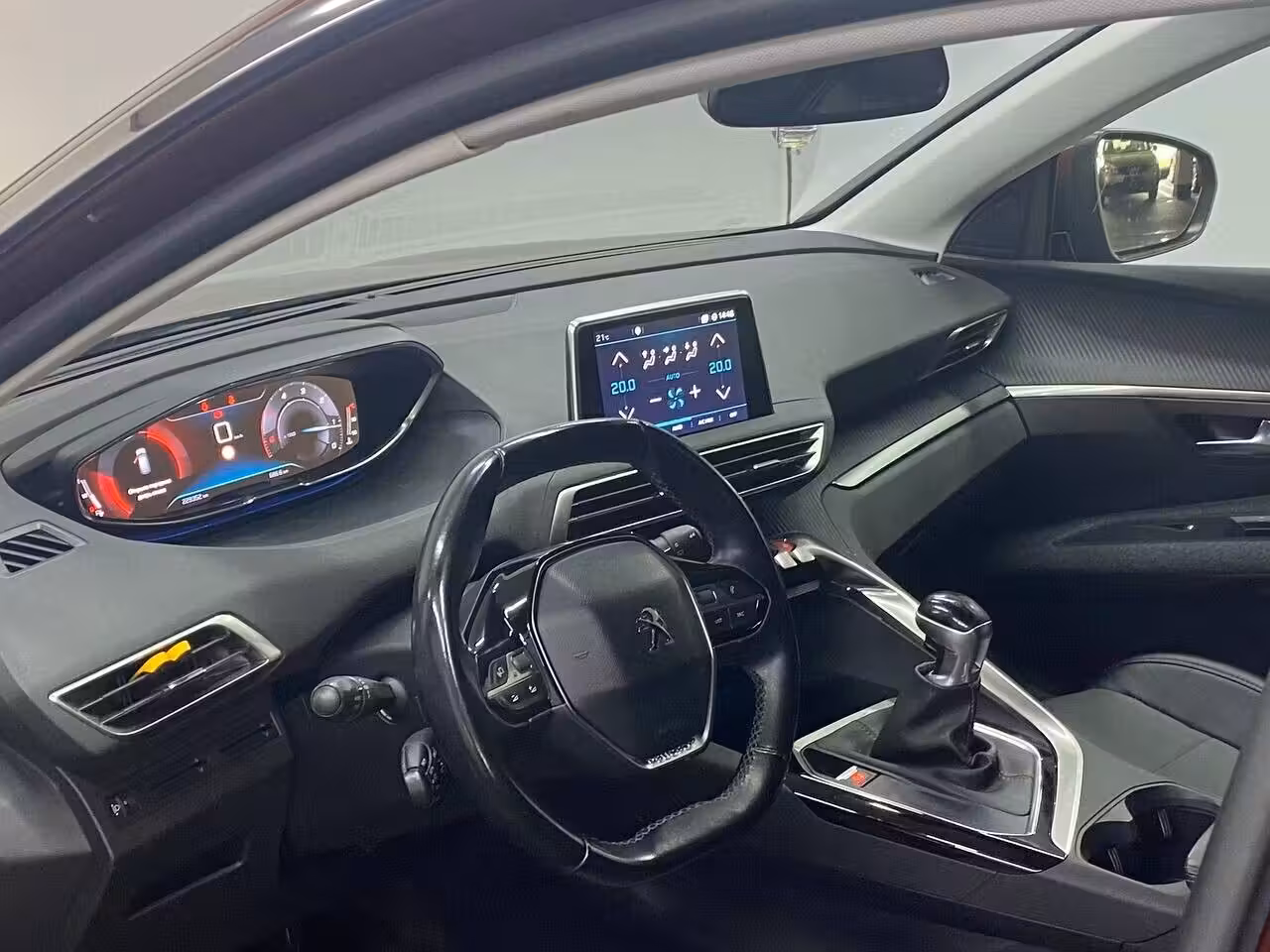 Peugeot 3008 фото 12