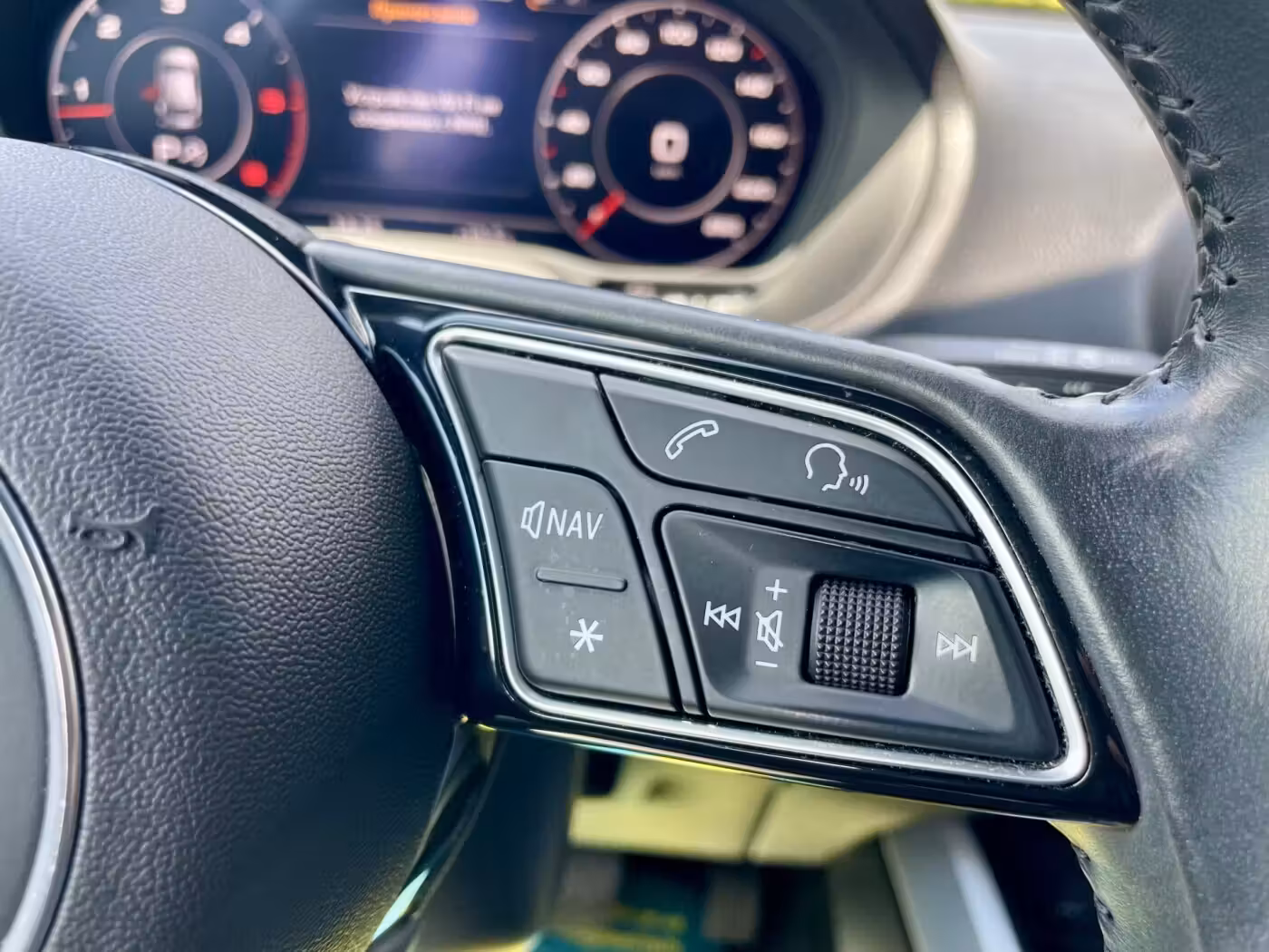 Audi Q2 фото 29