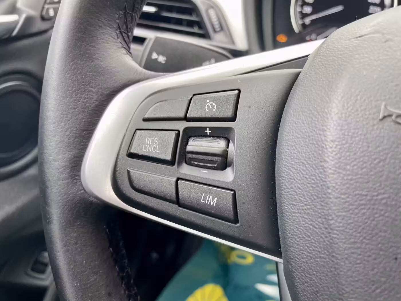BMW X2 фото 17