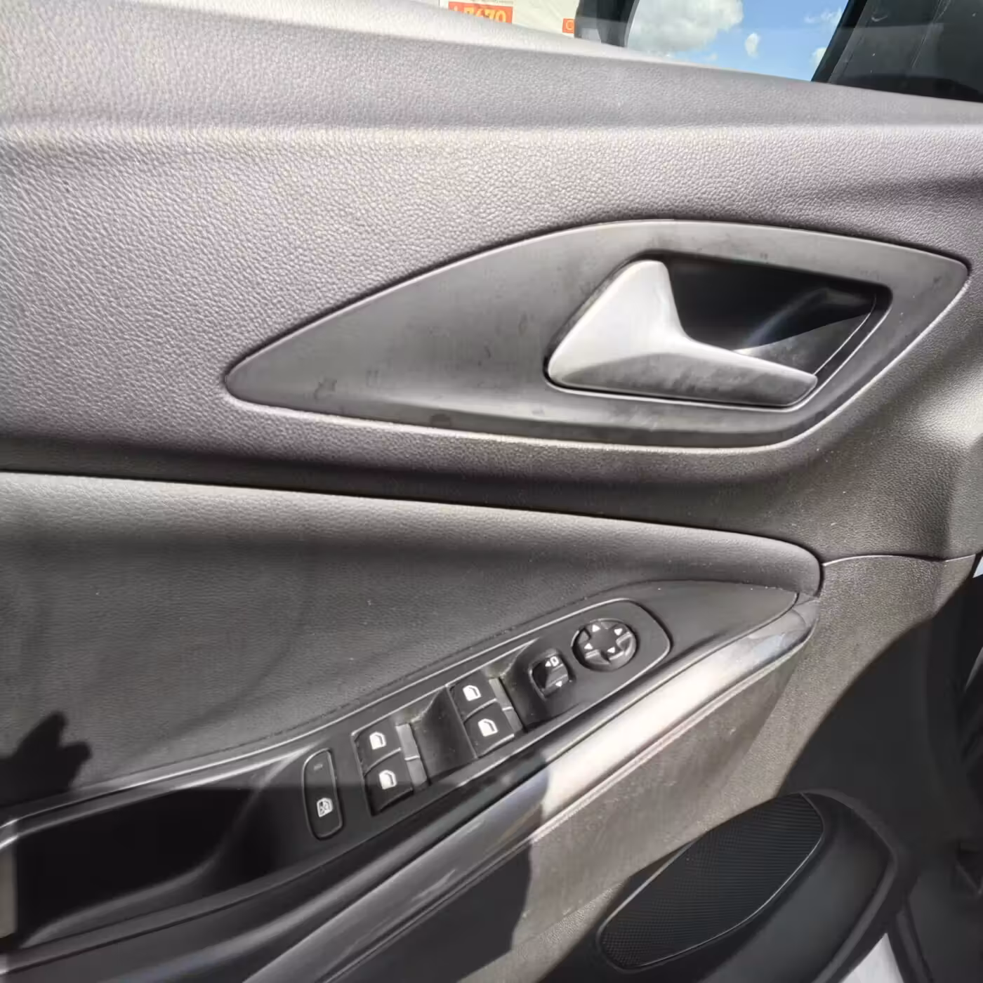 Opel Grandland X фото 14