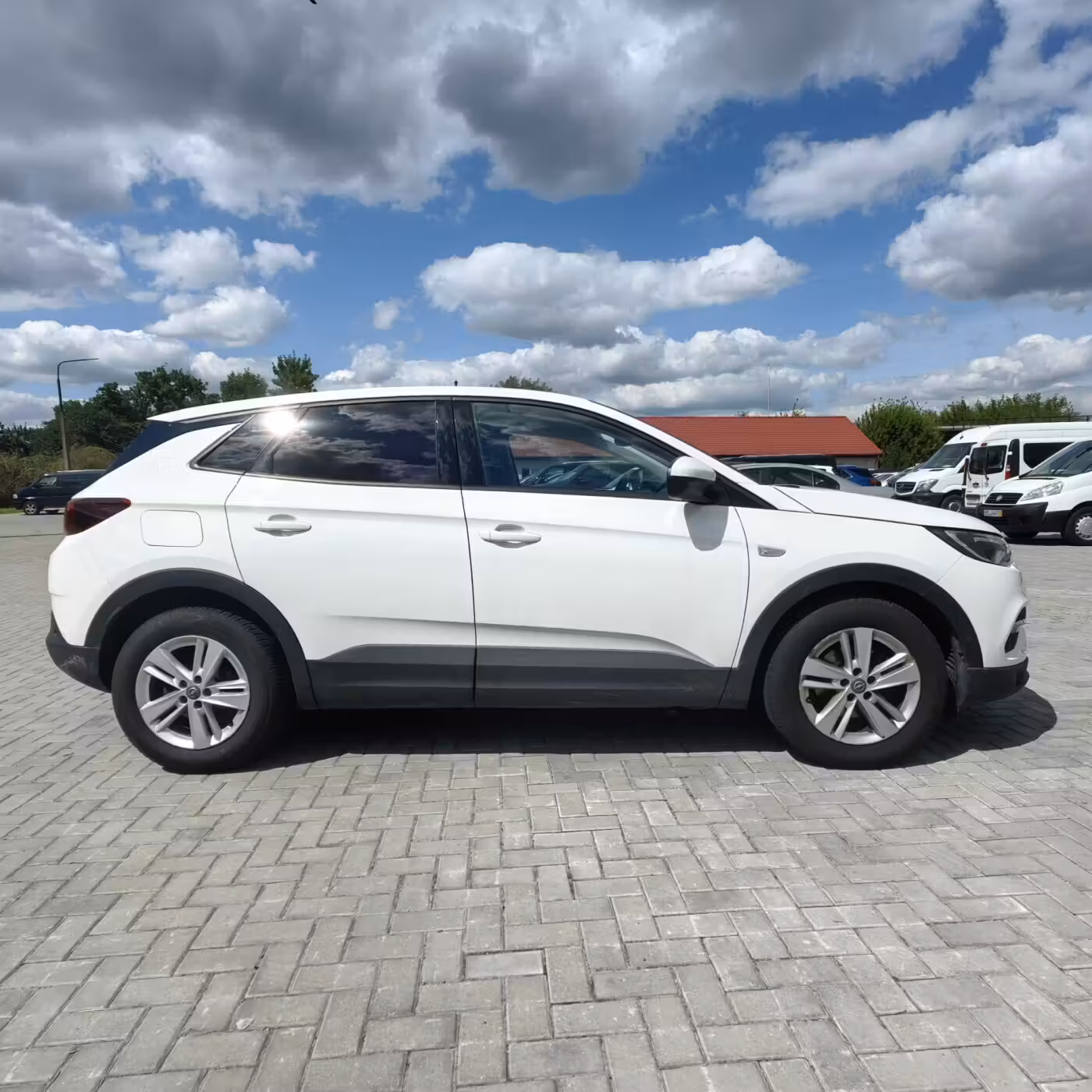 Opel Grandland X фото 8