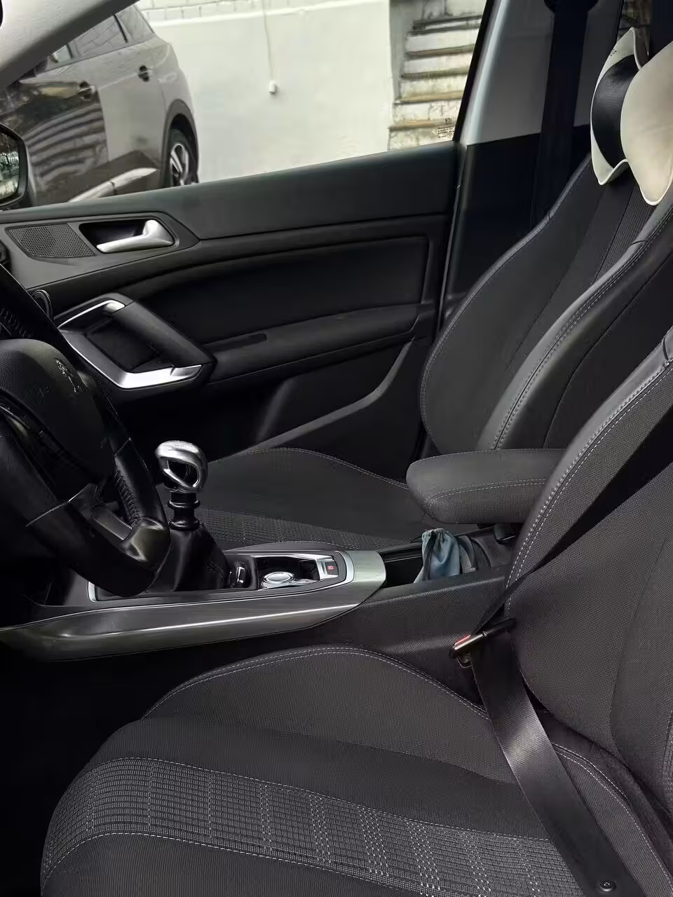 Peugeot 308 фото 13