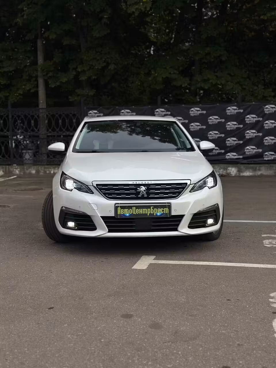 Peugeot 308 фото 4
