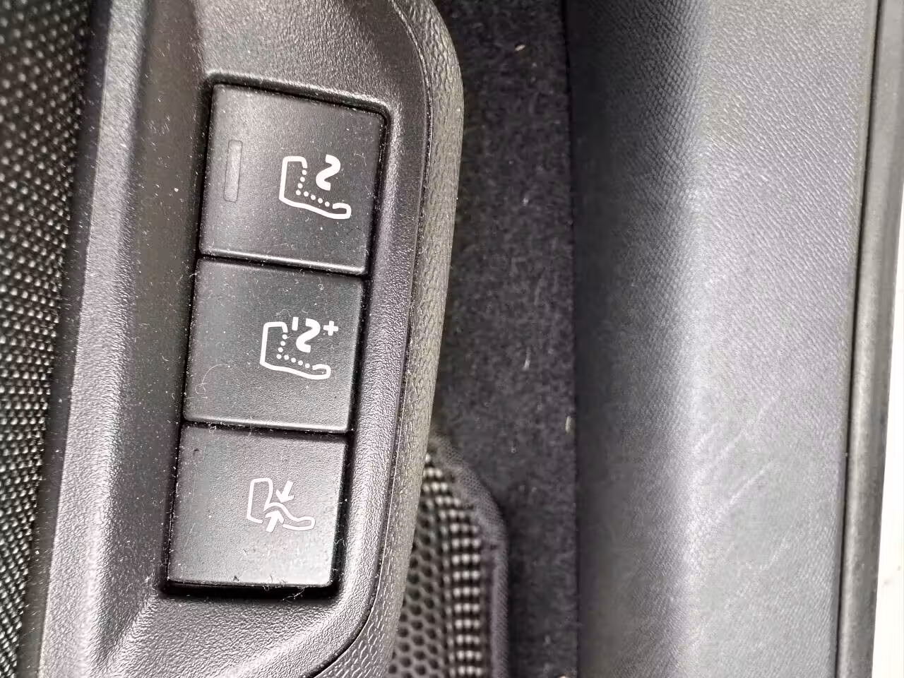 Peugeot 308 фото 17