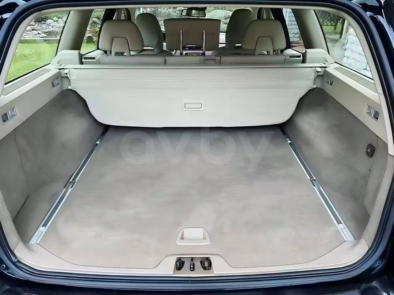 Volvo V70 фото 11