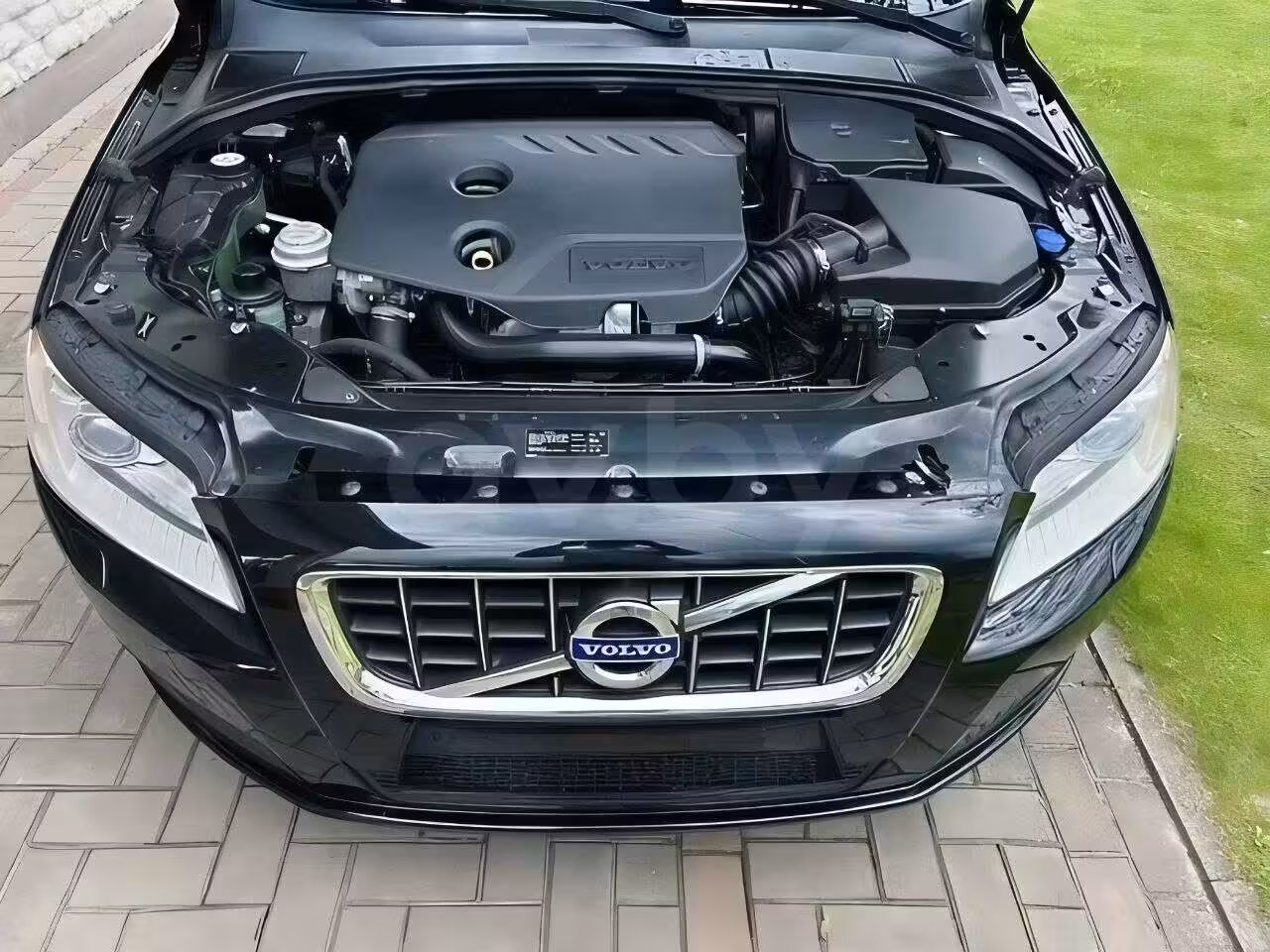 Volvo V70 фото 12