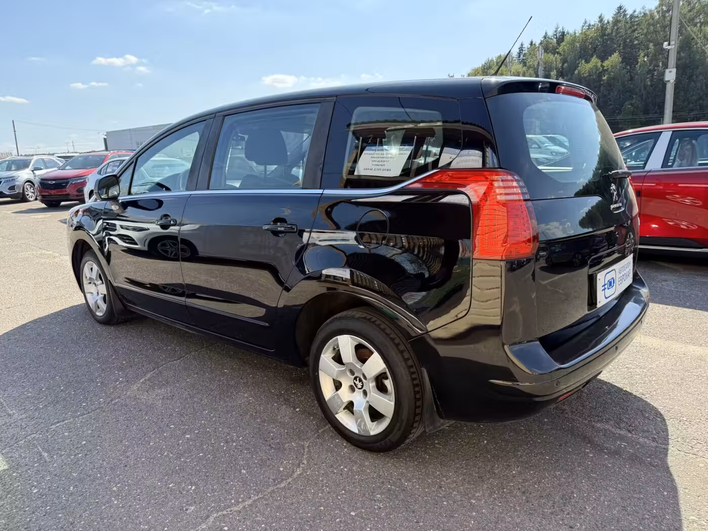 Peugeot 5008 фото 7