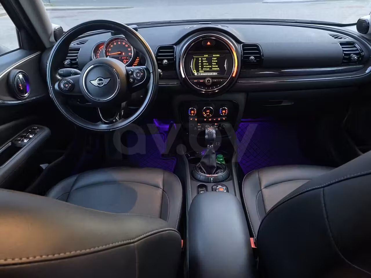MINI Clubman фото 7