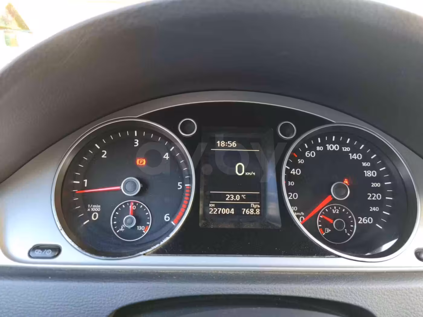 Volkswagen Passat фото 10