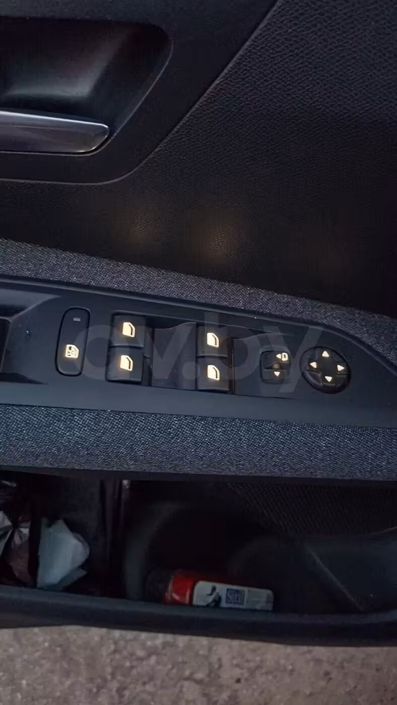 Peugeot 3008 фото 11