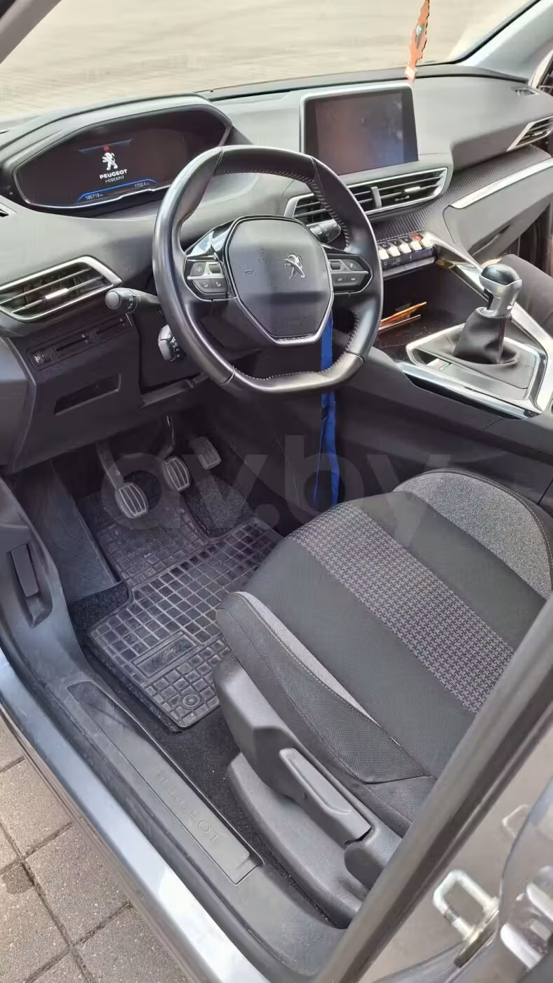 Peugeot 3008 фото 6
