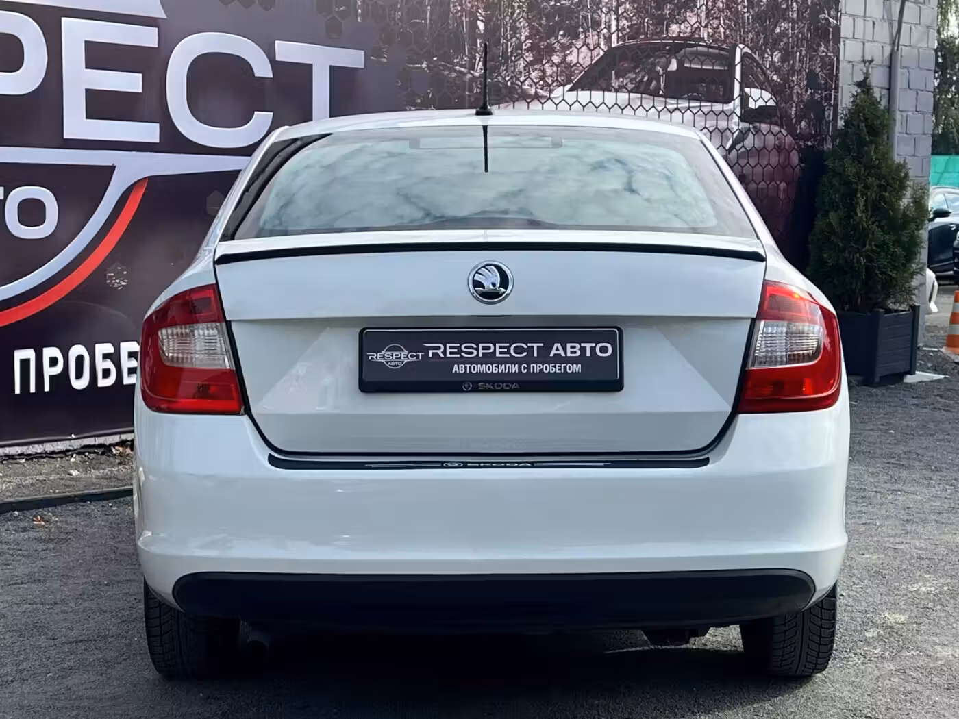 Skoda Rapid фото 5