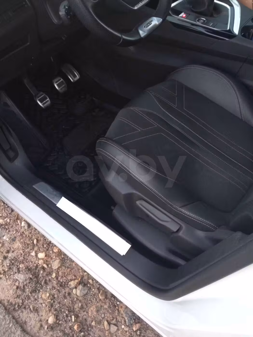 Peugeot 5008 фото 18