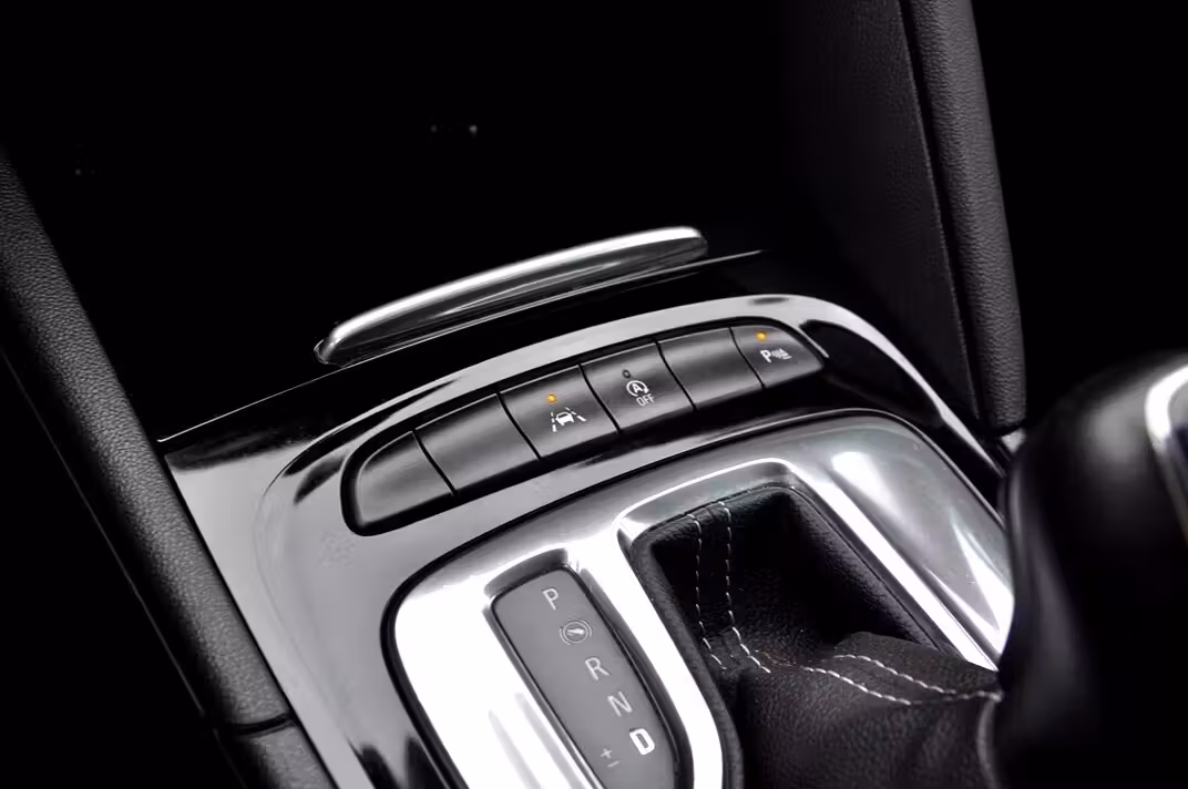 Opel Insignia фото 11