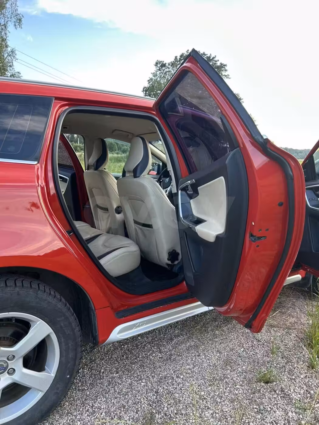 Volvo XC60 фото 4