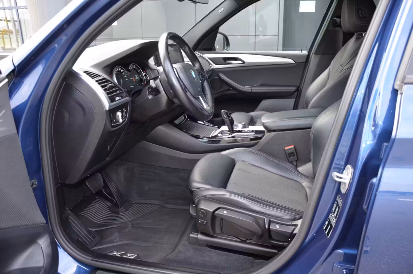 BMW X3 фото 14