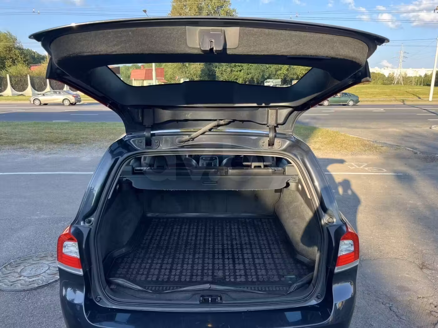 Volvo V70 фото 2