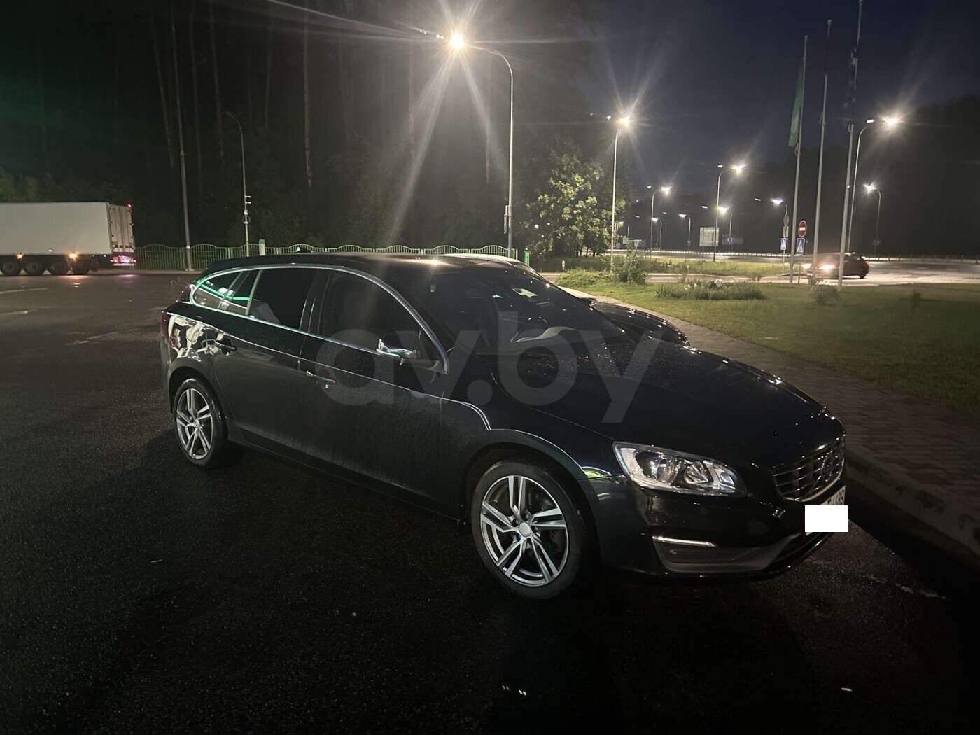 Volvo V60 фото 4