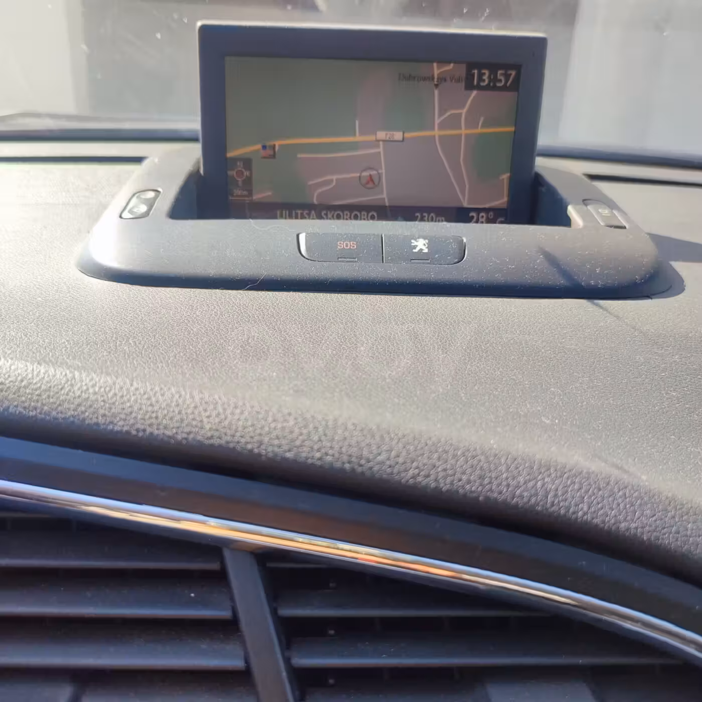 Peugeot 5008 фото 4
