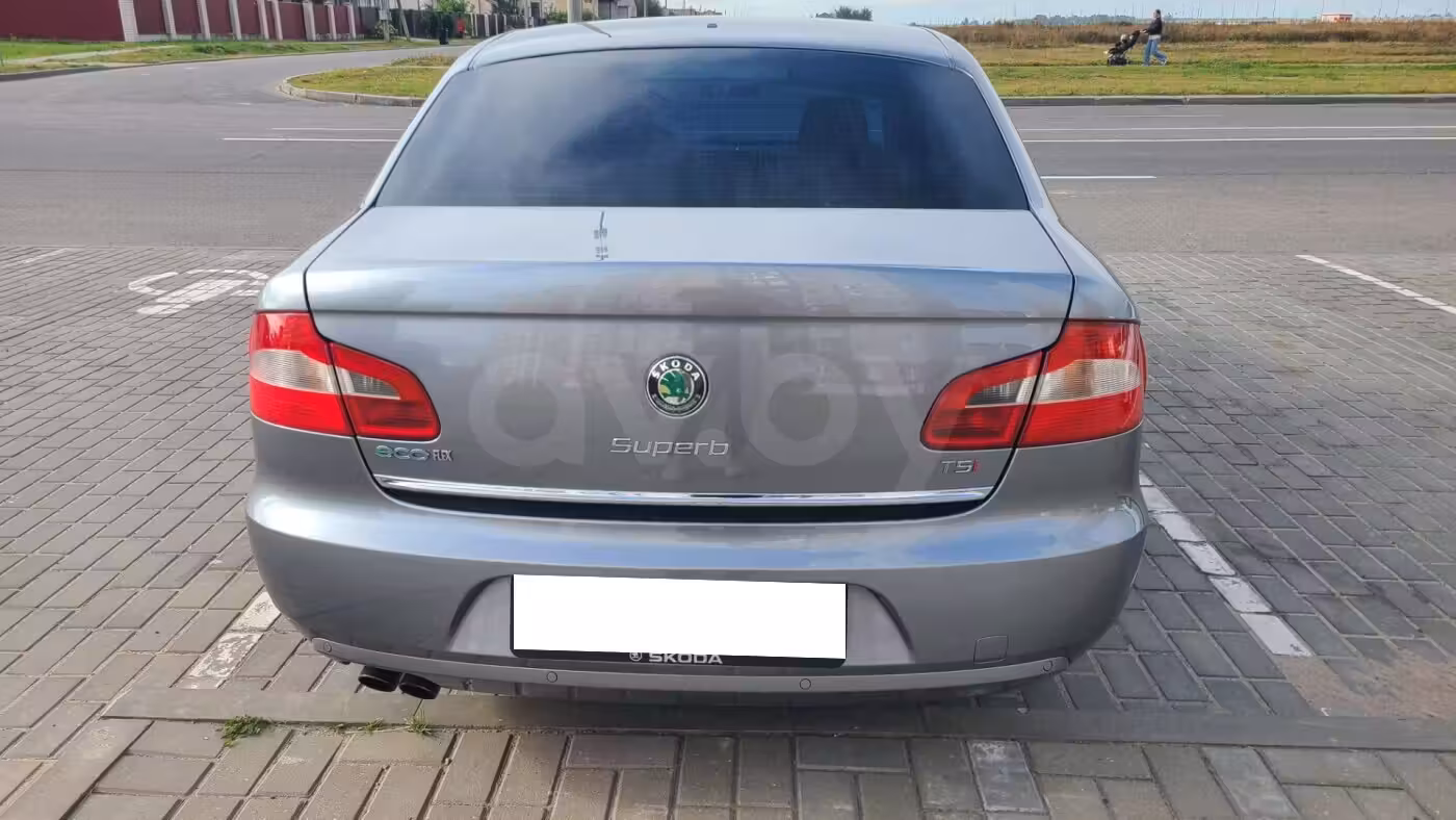 Skoda Superb фото 6