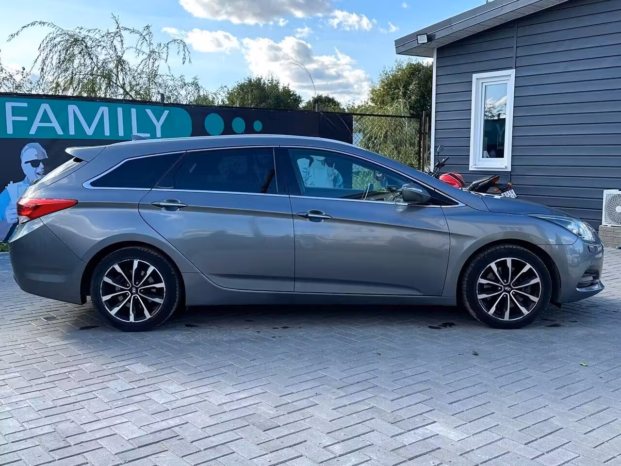 Hyundai i40 фото 9