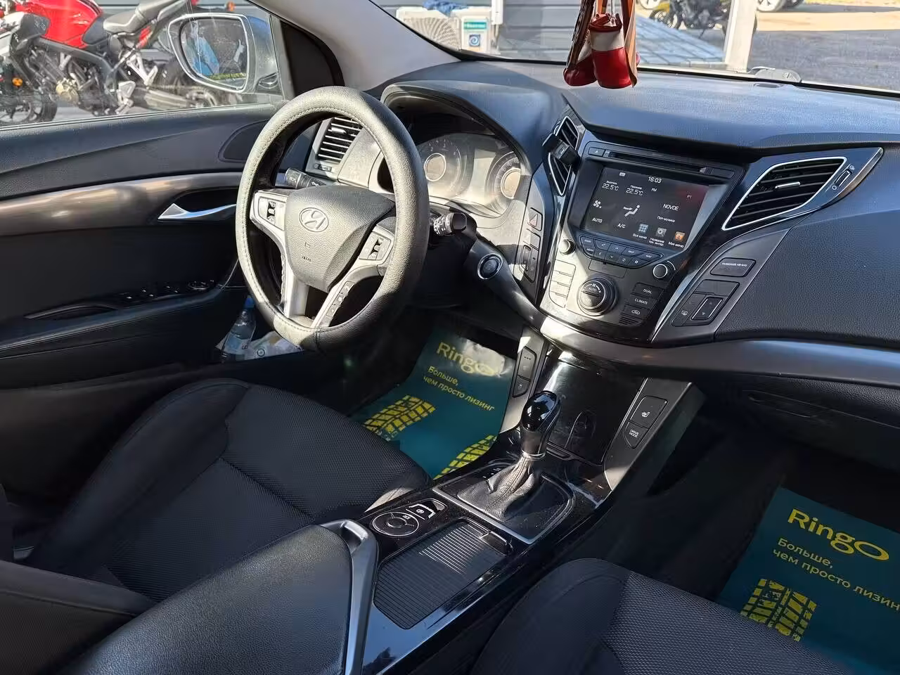 Hyundai i40 фото 19
